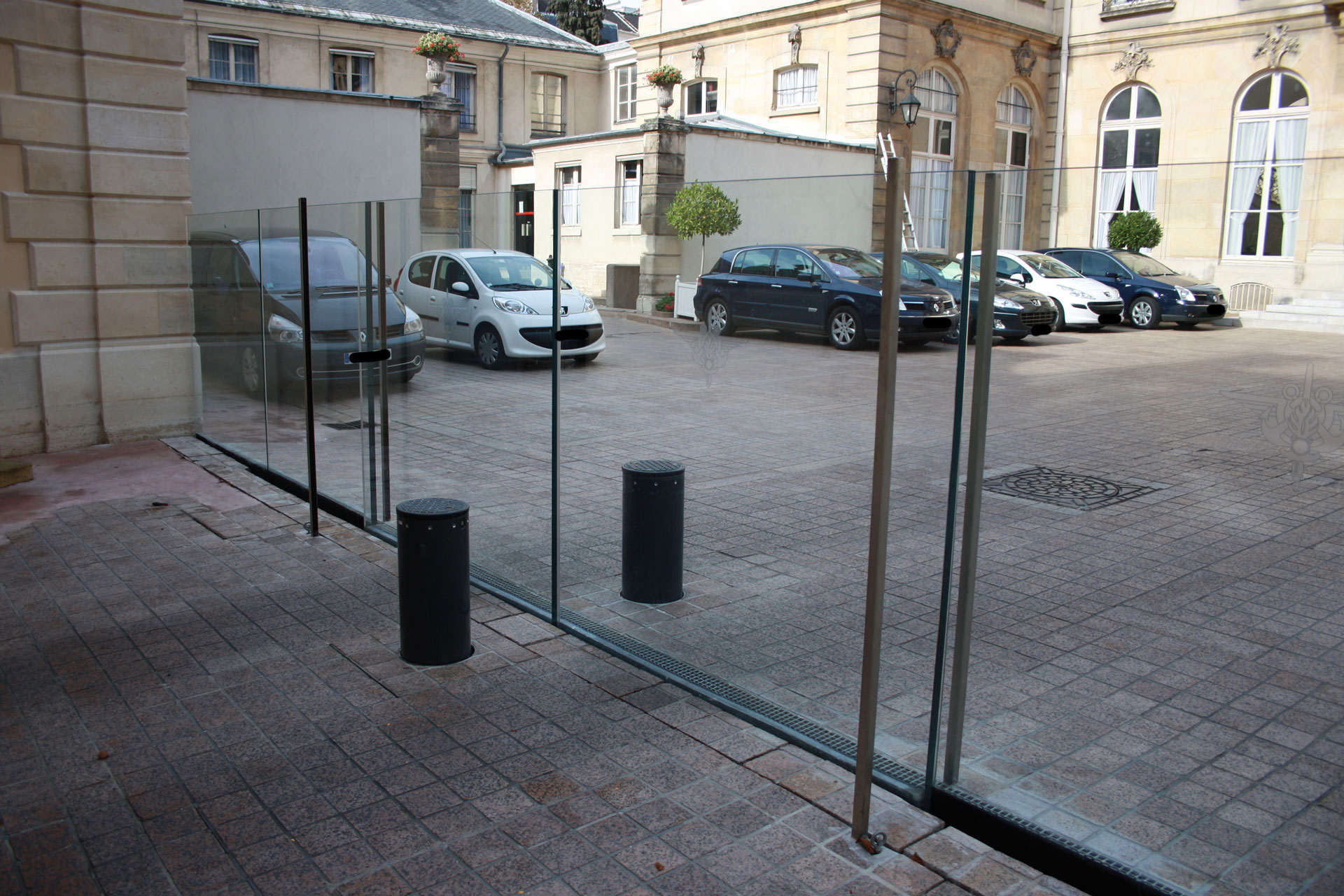 MINISTERE DES ARMEES